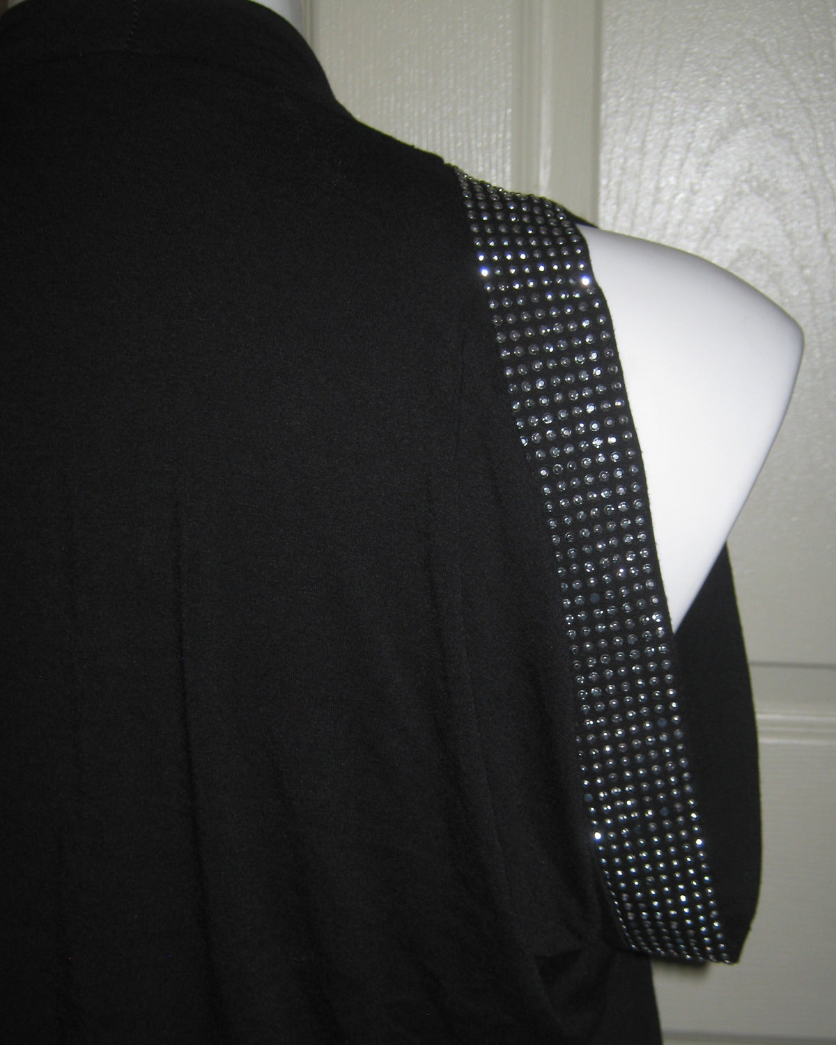BEBE Obsidian Muse  Drape Top